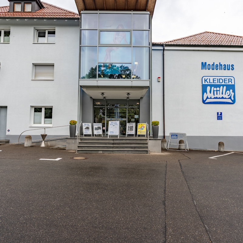 Kleider Müller Villingen Schwenningen von Außen
